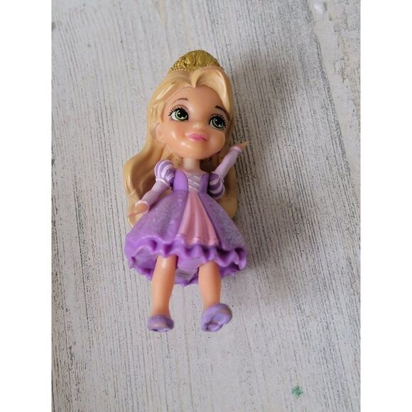 Tangled Rapunzel toddler mini doll Disney Pixar toy figure - Picture 1 of 8